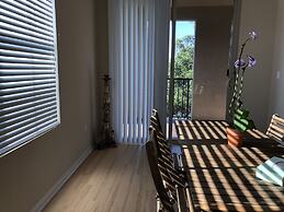 Resort Style Luxury 2BD Suite in Irvine's Spectrum Center
