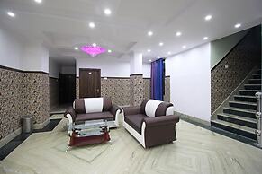 Hotel KS International (50 meters from Railway Station)