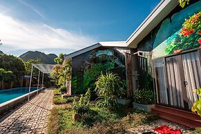 Commander Lodge