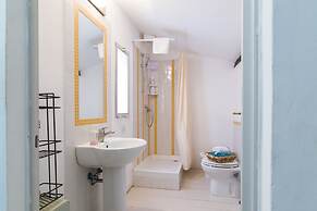 Della Scala Modern Apartment