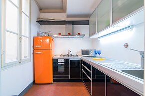 Della Scala Modern Apartment