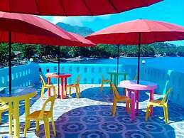 Puesta del Sol Beach Bungalows