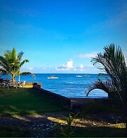 Puesta del Sol Beach Bungalows