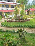 Puesta del Sol Beach Bungalows