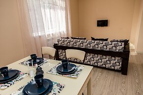 Zima Leto Apart Hotel