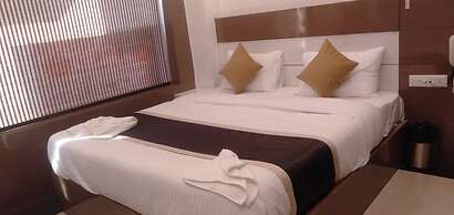 Airport Hotel J P Palace