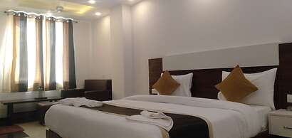 Airport Hotel J P Palace