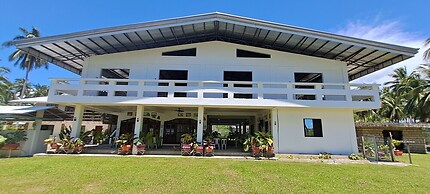 Chilly Beach Resort Palawan