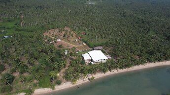 Chilly Beach Resort Palawan