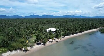 Chilly Beach Resort Palawan