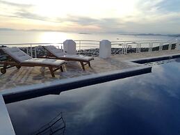 Infinity Blue Suites