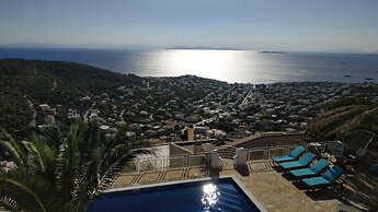 Infinity Blue Suites