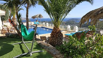 Infinity Blue Suites