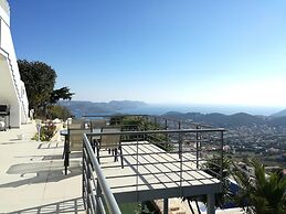 Infinity Blue Suites