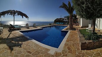 Infinity Blue Suites