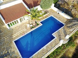 Infinity Blue Suites