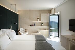 Casa de São Lourenço - Burel Panorama Hotel - Member of Design Hotels