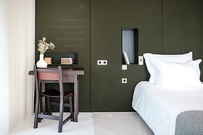 Casa de São Lourenço - Burel Panorama Hotel - Member of Design Hotels