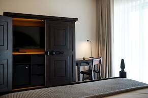 Casa de São Lourenço - Burel Panorama Hotel - Member of Design Hotels