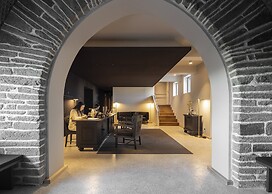 Casa de São Lourenço - Burel Panorama Hotel - Member of Design Hotels
