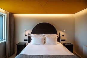 Casa de São Lourenço - Burel Panorama Hotel - Member of Design Hotels