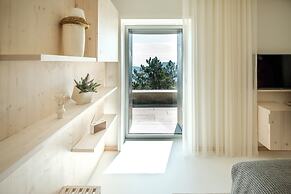 Casa de São Lourenço - Burel Panorama Hotel - Member of Design Hotels