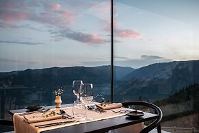 Casa de São Lourenço - Burel Panorama Hotel - Member of Design Hotels