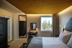 Casa de São Lourenço - Burel Panorama Hotel - Member of Design Hotels