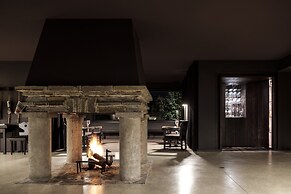 Casa de São Lourenço - Burel Panorama Hotel - Member of Design Hotels