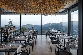 Casa de São Lourenço - Burel Panorama Hotel - Member of Design Hotels