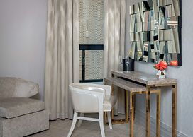 Tulsa Club Hotel, Curio Collection by Hilton