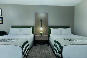 Oxford Suites Paso Robles