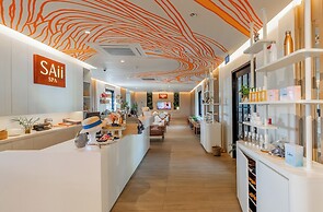 SAii Lagoon Maldives, Curio Collection by Hilton