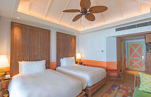 SAii Lagoon Maldives, Curio Collection by Hilton