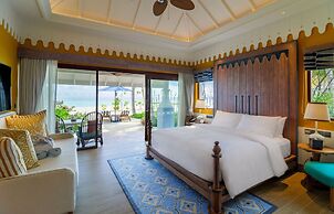 SAii Lagoon Maldives, Curio Collection by Hilton