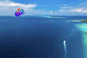 SAii Lagoon Maldives, Curio Collection by Hilton