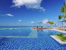 SAii Lagoon Maldives, Curio Collection by Hilton
