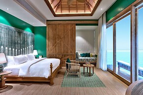 SAii Lagoon Maldives, Curio Collection by Hilton