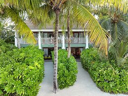 SAii Lagoon Maldives, Curio Collection by Hilton