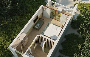 SAii Lagoon Maldives, Curio Collection by Hilton