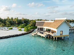 SAii Lagoon Maldives, Curio Collection by Hilton