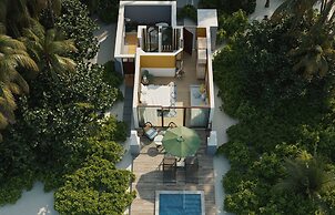 SAii Lagoon Maldives, Curio Collection by Hilton