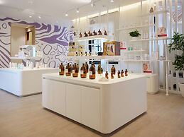 SAii Lagoon Maldives, Curio Collection by Hilton