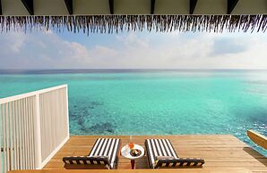 SAii Lagoon Maldives, Curio Collection by Hilton