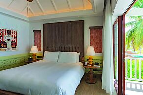 SAii Lagoon Maldives, Curio Collection by Hilton