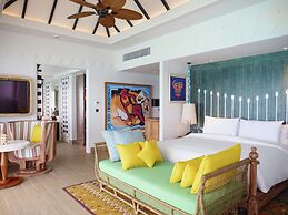 SAii Lagoon Maldives, Curio Collection by Hilton