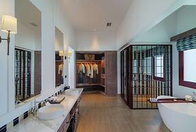 SAii Lagoon Maldives, Curio Collection by Hilton