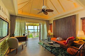 SAii Lagoon Maldives, Curio Collection by Hilton