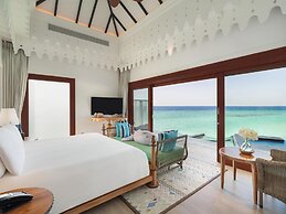 SAii Lagoon Maldives, Curio Collection by Hilton