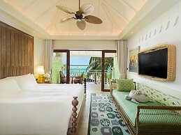 SAii Lagoon Maldives, Curio Collection by Hilton